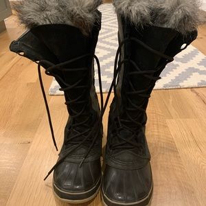 Gently Used Sorel Cate the Great Snow Boots